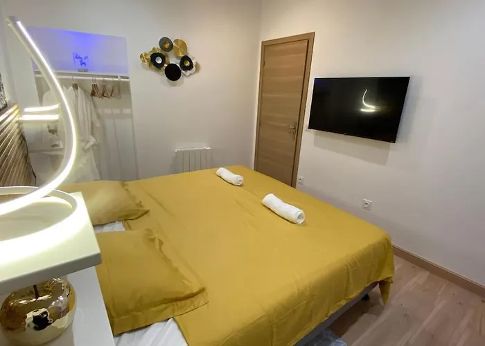 Maison Avec Jacuzzi - Proche Roissy Cdg - Paris شقة Louvres